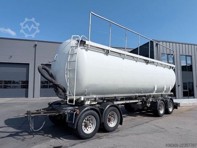 Siloanhænger  HMK Bilcon 30 t. 42 m3 Silo tank 6 Compartment