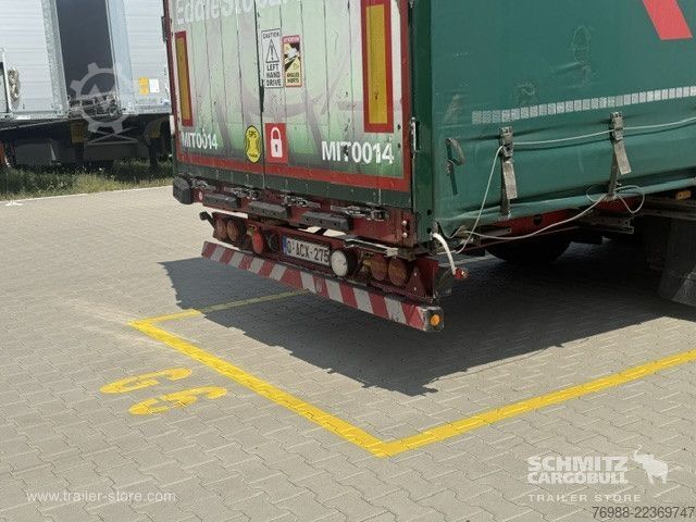 Open oplegger met zeil Schmitz Cargobull Curtainsider Mega