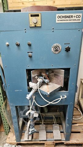 Macchina rilegatrice Ochsner SA/GA Goldschnittautomat