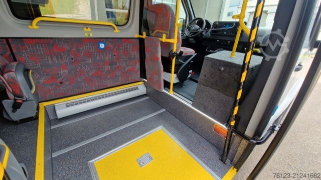 Autobús urbano MERCEDES-BENZ Lagerfahrzeug Bürgerbus Niederflur 9 Sitze