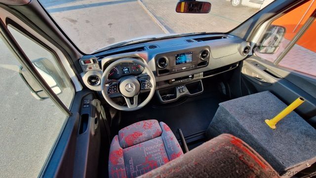 Autobús urbano MERCEDES-BENZ Lagerfahrzeug Bürgerbus Niederflur 9 Sitze