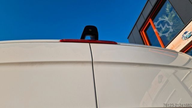 Autobús urbano MERCEDES-BENZ Lagerfahrzeug Bürgerbus Niederflur 9 Sitze