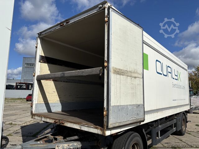 Koffer-aanhangwagen doorlader, 2 ton laadklep Schlumbohm und Rohde Koffer