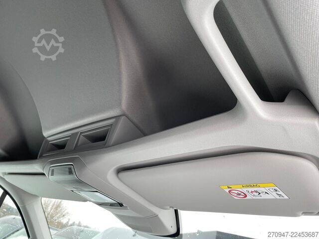 Furgone MAN TGE 3.180 L4H3 Kasten 4x4 STANDHZ ACC LENKRADHZ