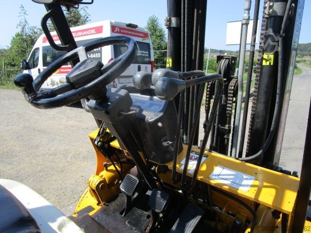  Halla HDF30 - Triplex-Freihub 4,80m - 3 Ton. Hubkraft