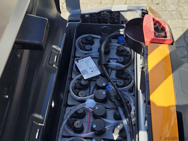 Electric Pallet Truck Still EXU16