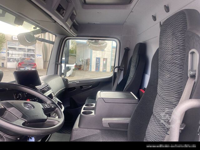Skříňová dodávka MERCEDES-BENZ Atego 818 4x2/KLIMA/LBW 1.0 TO./AHK ZAA/D.-LUKE