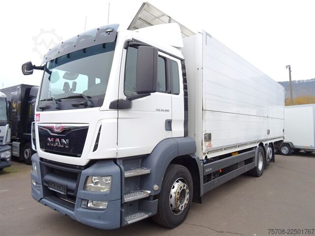 Vrachtwagen met bakwagen MAN 26.360 TGS*Schwenkwand*20 Pal*Lift/Lenk*2 to LBW