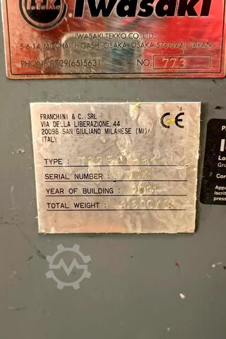 Roterende drukmachine IWASAKI TR-25 FT 8