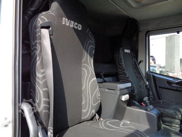 Skjutbar presenning Iveco Eurocargo 80EL21 Manual + Euro 6 + Dhollandia Lift