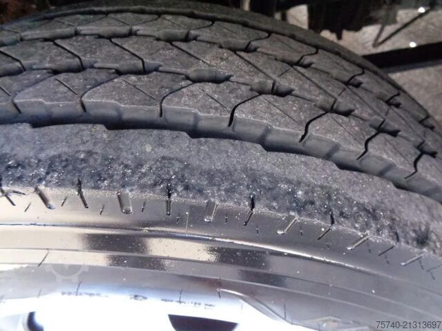 Telone scorrevole Iveco Eurocargo 80EL21 Manual + Euro 6 + Dhollandia Lift