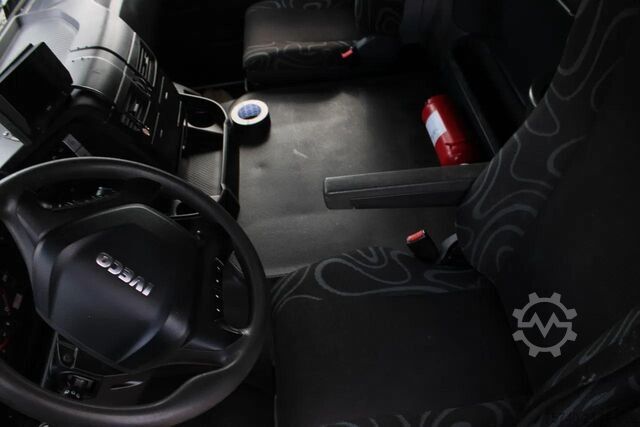 Resväska Iveco Stralis 330 + EURO 6 + NICE TRUCK + 19T