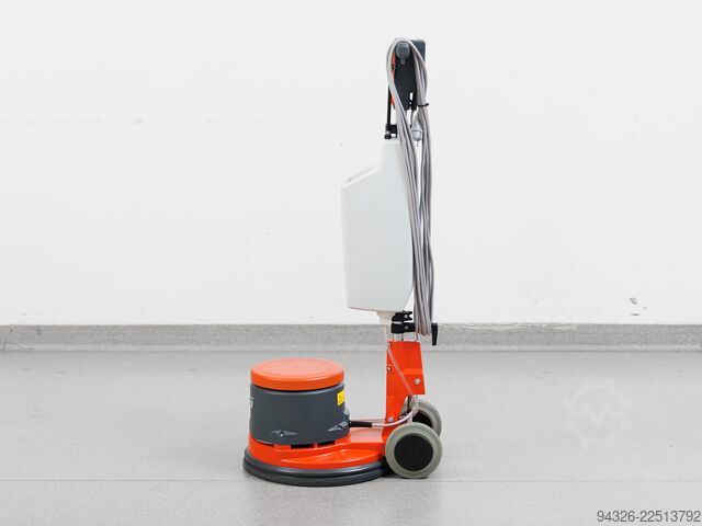 Hako Cleanserv SD 43/180 Ø430mm 180RPM Hako Cleanserv SD 43/180 Ø430mm 180RPM 2019y