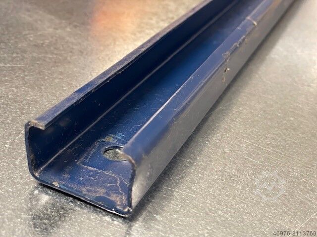 Truss brace truss f. pallet rack Mecalux / Länge: 1.057 mm / C40x25x8mm / Maß Mitte-Mitte-Bohrloch 997 mm / blau