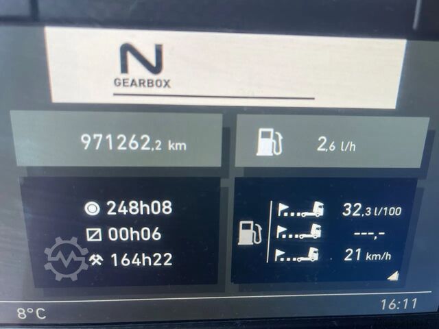 Standard-SZM Renault T440 mVF611A36XKD018050 VOLVO D13 engine!