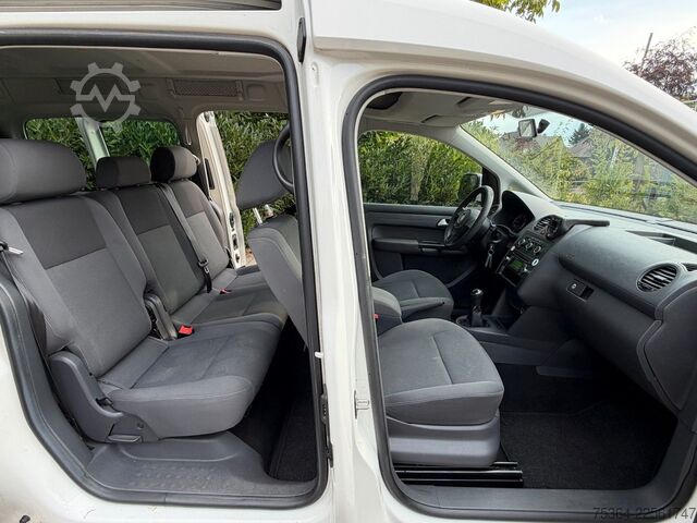 Minibus VW Caddy Maxi 1.6 Tdi 5 Sitze Rollstuhlrampe Klima