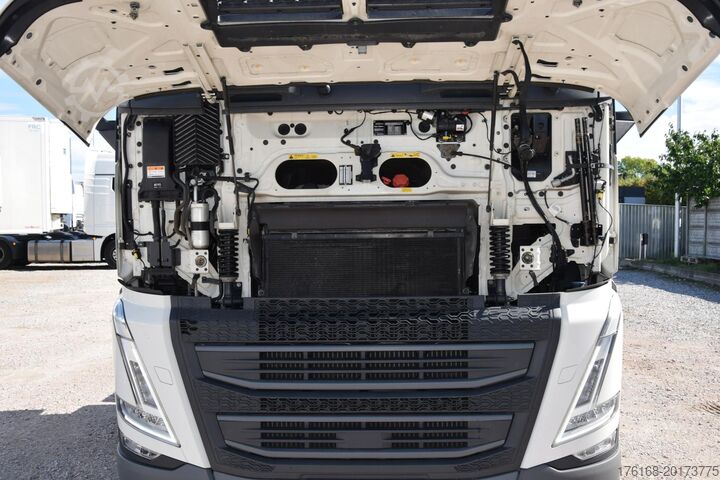Standart traktör üni̇tesi̇ VOLVO FH 460 Globetrotter XL Varios i-Save