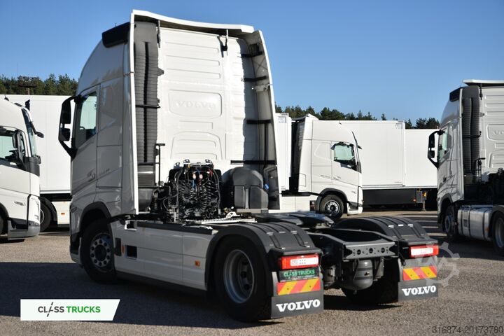 Standart traktör üni̇tesi̇ VOLVO FH 500 Globetrotter XL Side Skirts