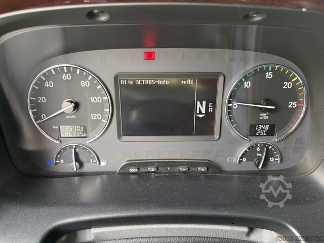 Standard dragbil Mercedes-Benz Actros MP3 1846 LS Megaspace