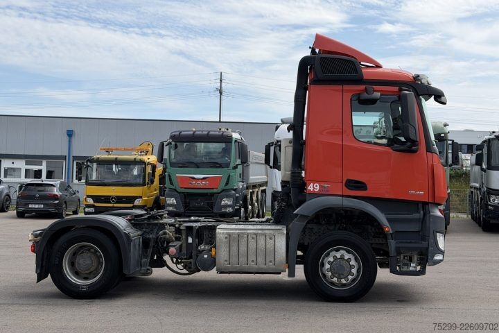 Standard dragbil Mercedes-Benz Arocs 1846 4x2 Sattelzugmaschine / Swiss-Vehicle