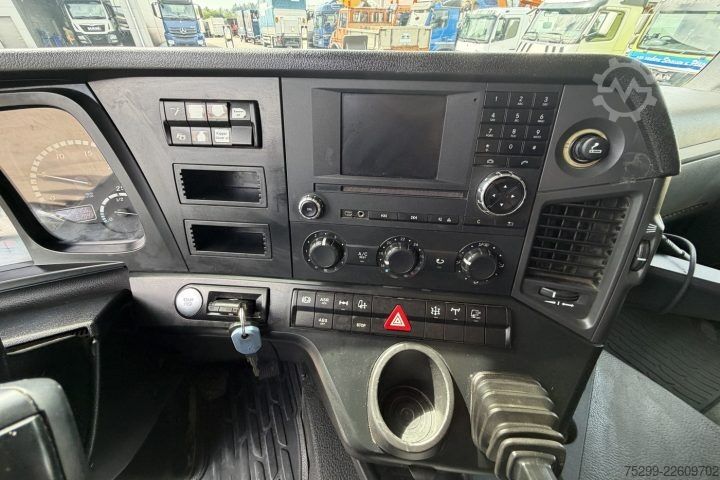 Standard dragbil Mercedes-Benz Arocs 1846 4x2 Sattelzugmaschine / Swiss-Vehicle