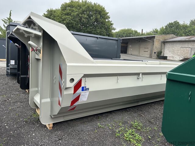 Nutzfahrzeug M3 Containersysteme Abrollcontainer  Halfpipe