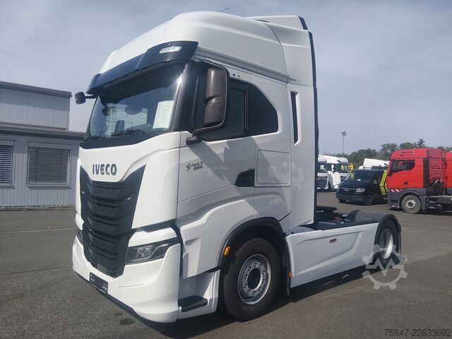 Standard nyergesvontató Iveco S-Way AS 440 S 53 T/P Hydraulik