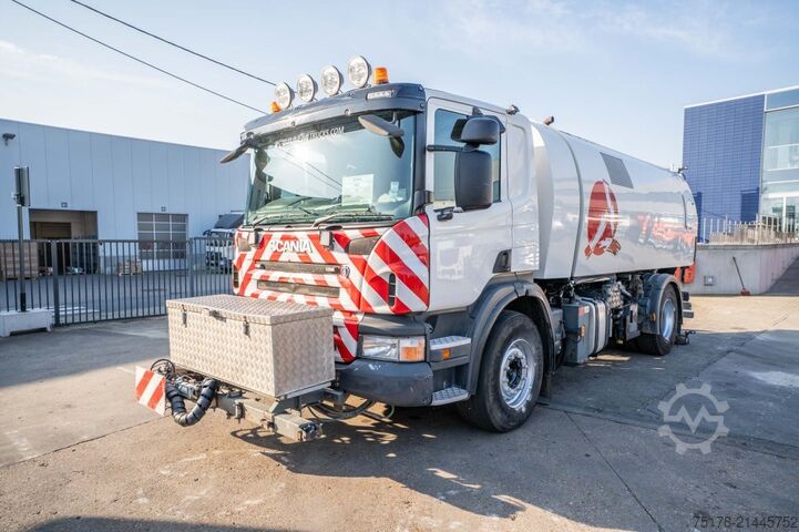 Kamionska čistilica SCANIA P280 - SCHORLINGER OPTIFANT 70