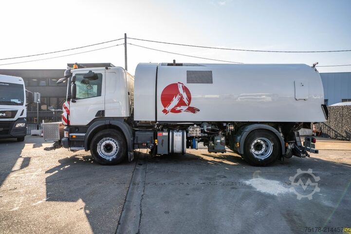 Kamionska čistilica SCANIA P280 - SCHORLINGER OPTIFANT 70