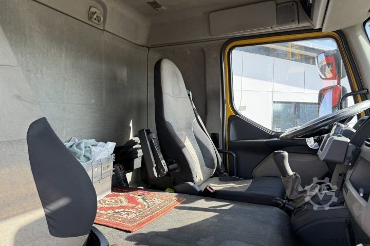 Dobozos teherautó Renault Midlum 280.16 Koffer/HB Motorschaden / Swiss-Vehicle