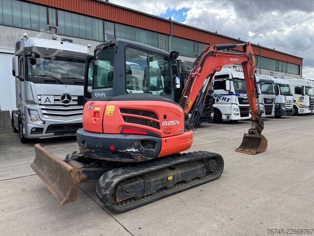 Minibagger KUBOTA KX057-4 * SCHWENKBARE SCHNELLWECHSLER *