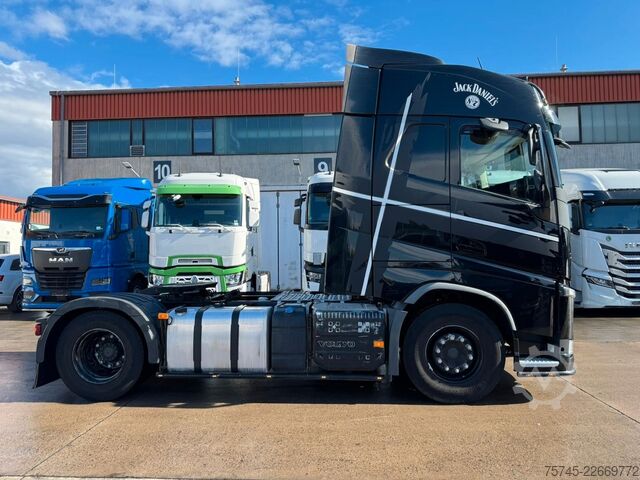Standard SZM VOLVO FH 500 * KIPPHYDRAULIK * STANDKLIMA * 1. HAND *
