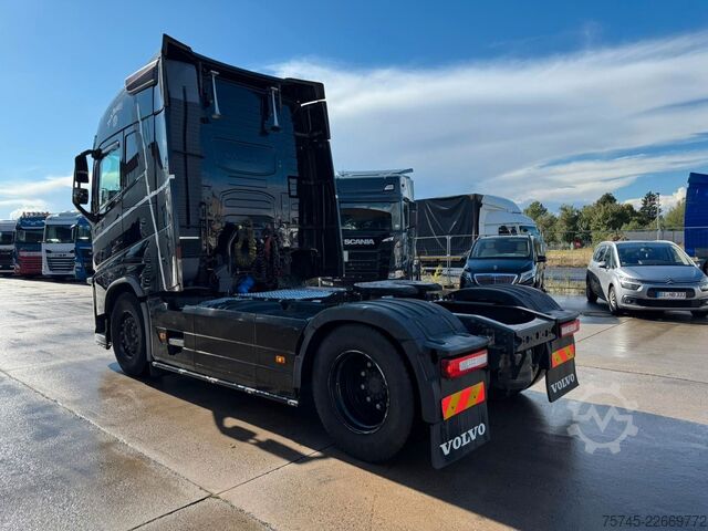 Standard SZM VOLVO FH 500 * KIPPHYDRAULIK * STANDKLIMA * 1. HAND *