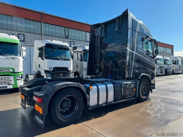 Standard SZM VOLVO FH 500 * KIPPHYDRAULIK * STANDKLIMA * 1. HAND *