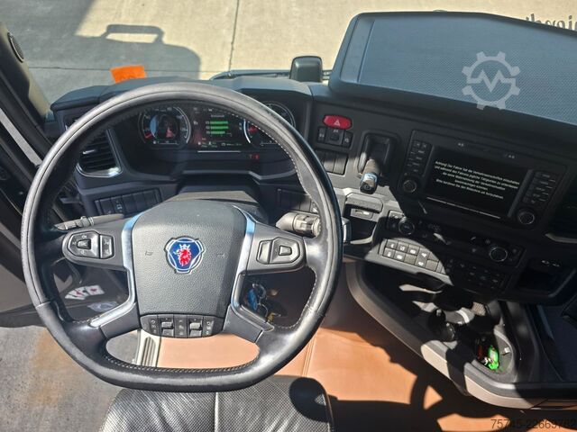 Volumen SZM SCANIA S450 * ACC * RETARDER * WIELTON NS-3 * PR.+PL. *