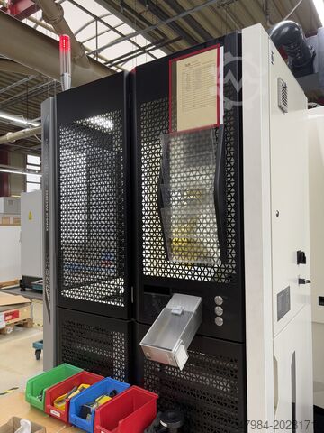 Vertikales Bearbeitungszentrum DMG MORI DMP 35