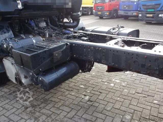Duże obciążenie MAN 33 F2000 33-364 TREKKER CHASSIS,STEELSPRINGS