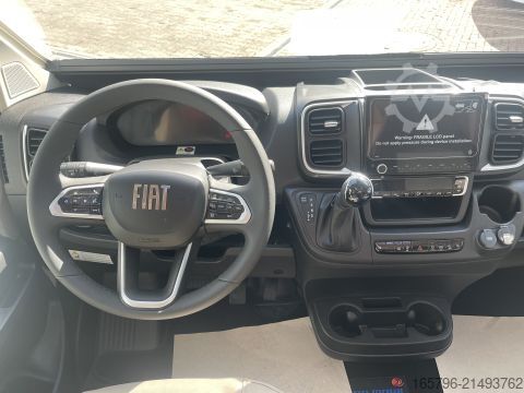 Félintegrált lakóautó Eura Mobil Profila T 695 EB Mondial Edition 180 PS * Automatik * Lithium