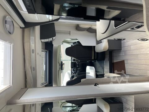 Félintegrált lakóautó Forster T 699 EB 140 PS * Automatik * 3,5 t