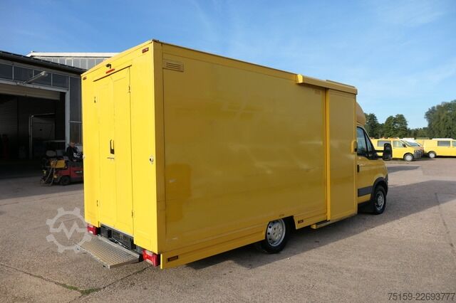 Vrachtwagen met bakwagen iveco Daily 35 S11 C30C AUTOMATIK KAMERA Regale LUFT DURCHGANG EURO-5 CoC