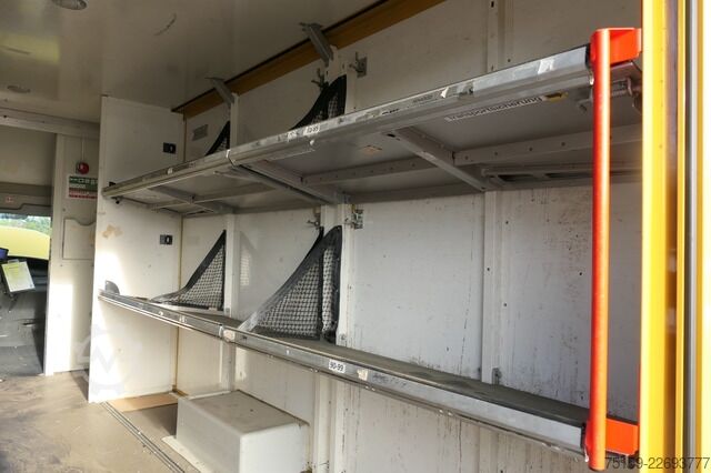 Vrachtwagen met bakwagen iveco Daily 35 S11 C30C AUTOMATIK KAMERA Regale LUFT DURCHGANG EURO-5 CoC