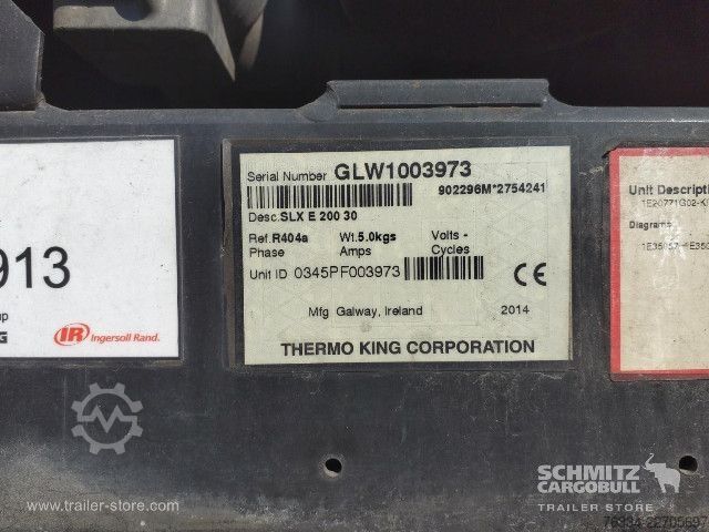 Koeloplegger Schmitz Cargobull Semitrailer Reefer Standard Hayon