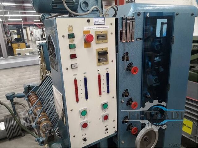 Máquina de ajuntamento / Recolhedora TMF N10