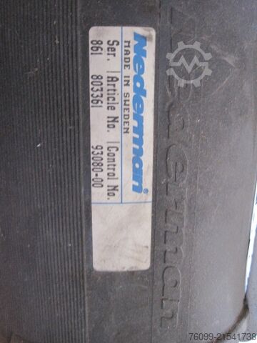 Nederman truck / car exhaust extraction system  