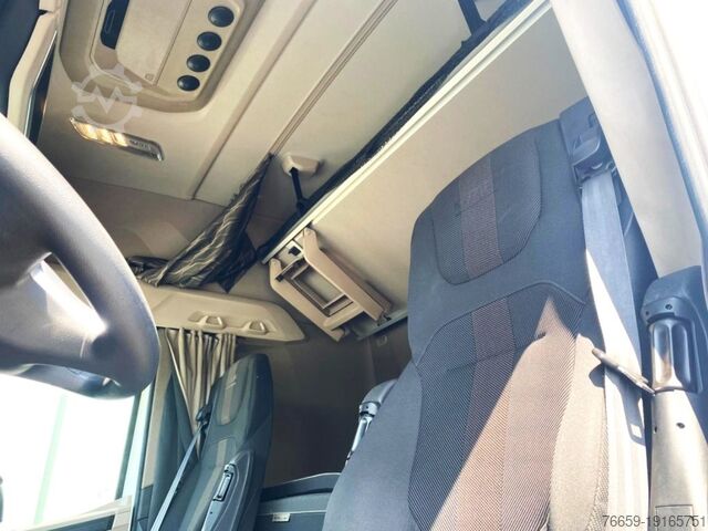 Standard dragbil DAF XG 480 FT