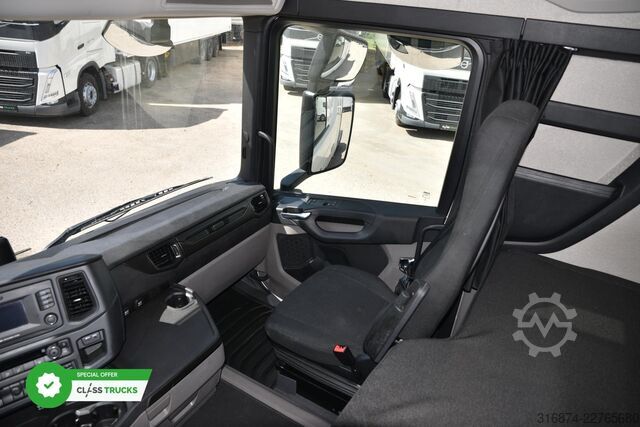 Standardní tahač SCANIA R460 CR20H ACC ADAS Package