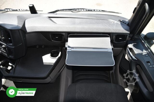 Standardní tahač SCANIA R460 CR20H ACC ADAS Package