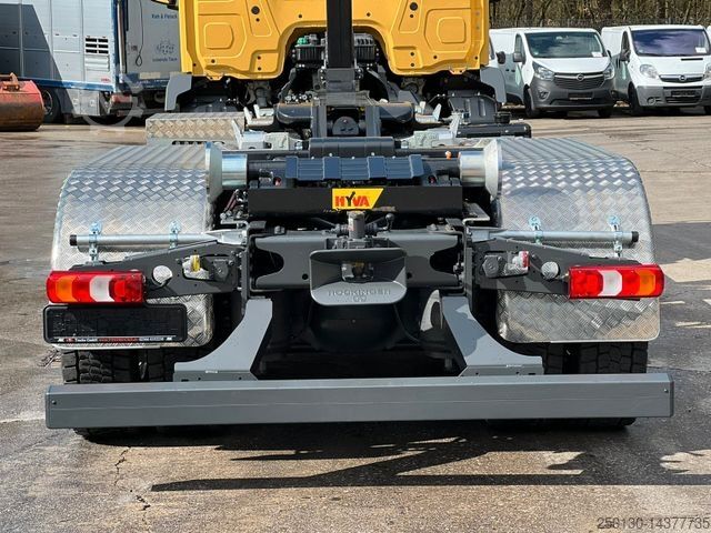 Haakarm vrachtwagen MERCEDES-BENZ Arocs 2646 mit HYVA 2047-S Abrollkipper *NEU*