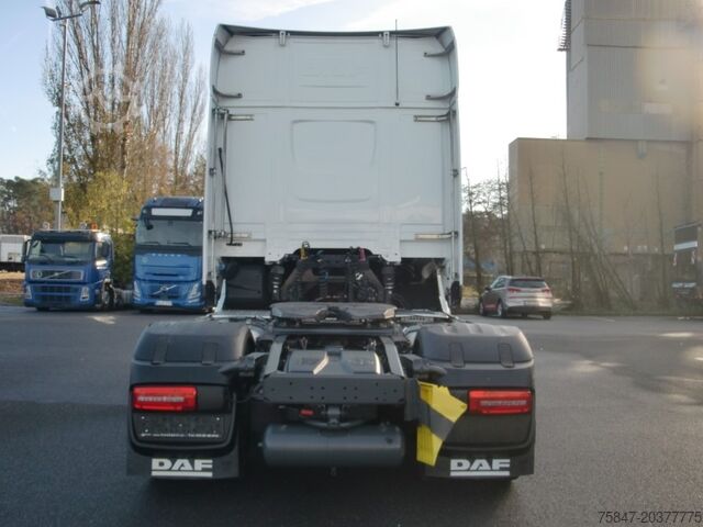 Standard nyerges vontató DAF XG+ 530 FT Intarder 2x Tank Relax