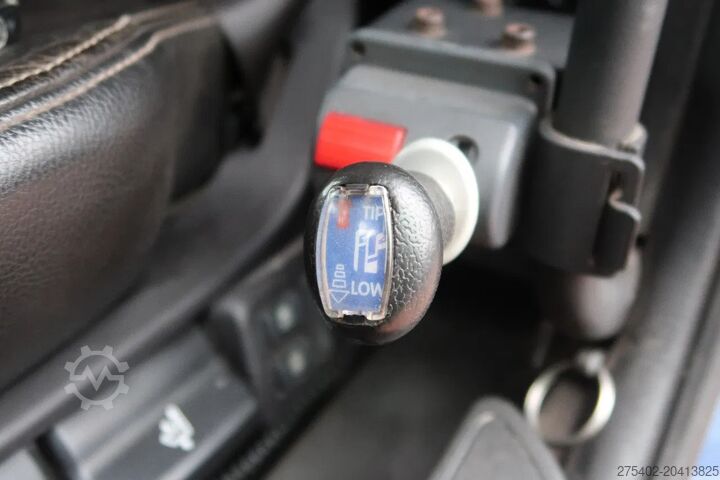 Standaard-SZM Scania P500 6x2/ FULL AIR/ HYDRAULIC/ LEATHER/ 2.950 W...